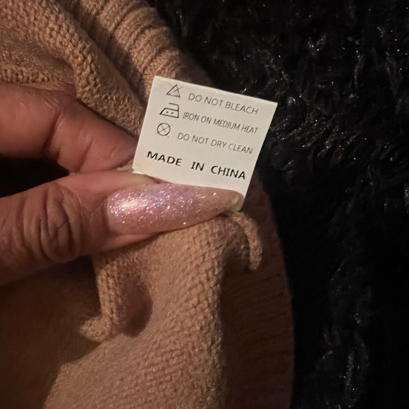 Knit Chevron Long Sleeve Sweater Dress in Brown and Cream - Picture 4 of 8